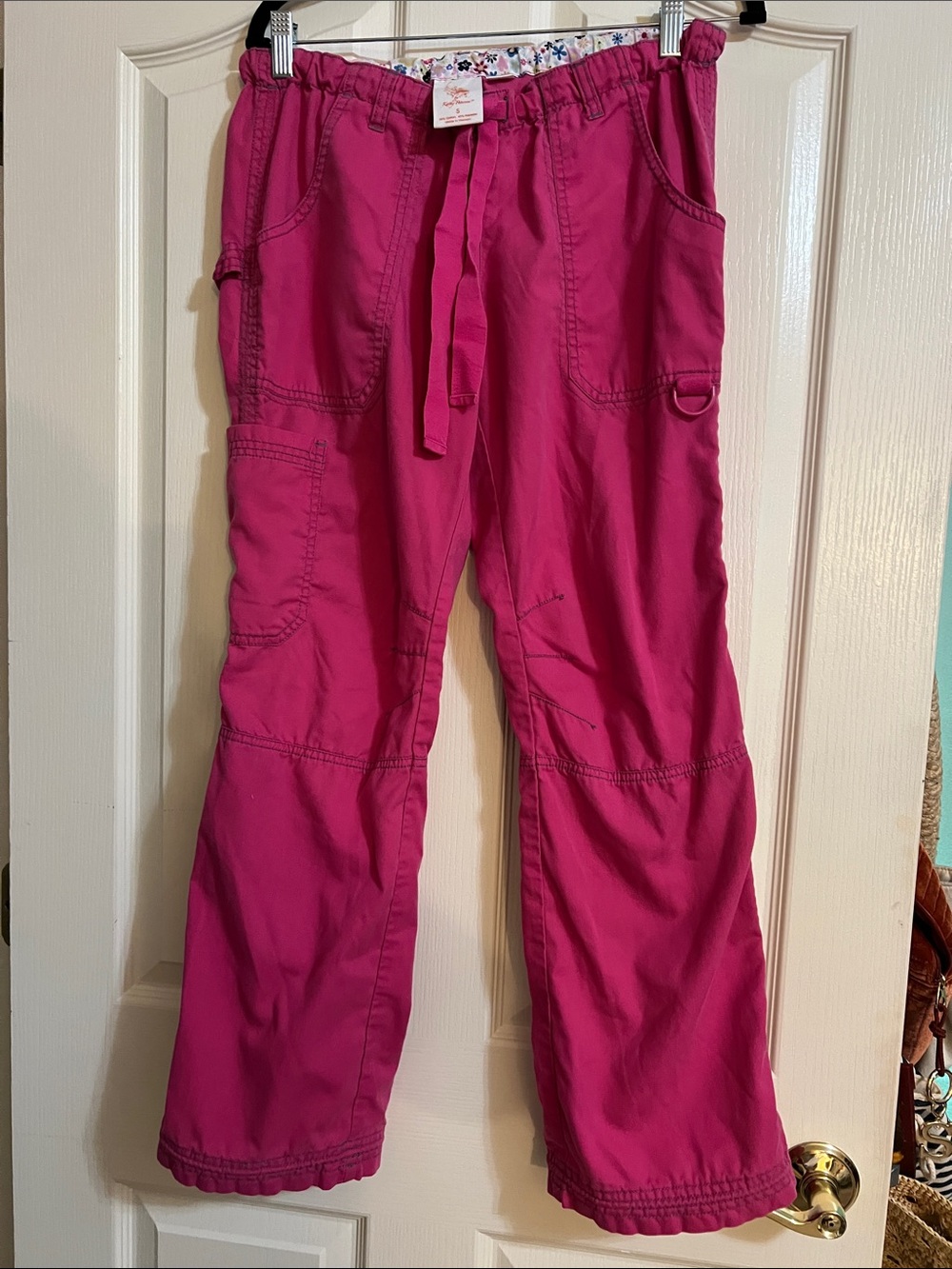 Koi Women’s Lindsey Drawstring Scrub Pants Pink
